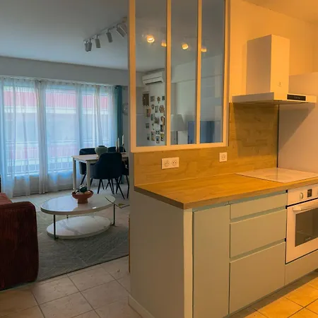 דירה 3-room For 6 People In Port Vauban *