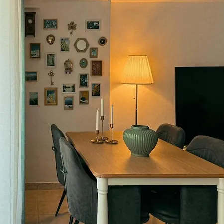 3-room For 6 People In Port Vauban אנטיב