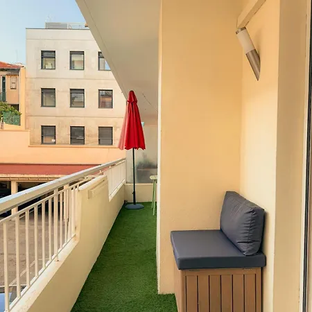 דירה 3-room For 6 People In Port Vauban אנטיב