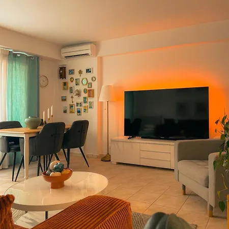 דירה 3-room For 6 People In Port Vauban