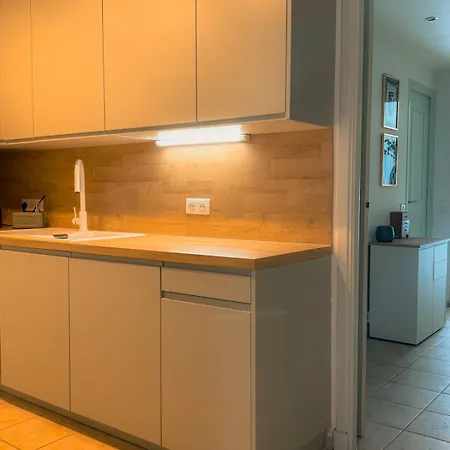 3-room For 6 People In Port Vauban *